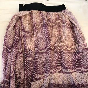 Asymmetrical long skirt